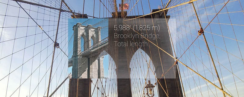Kính Google hiển thị thông tin về cầu Brooklyn